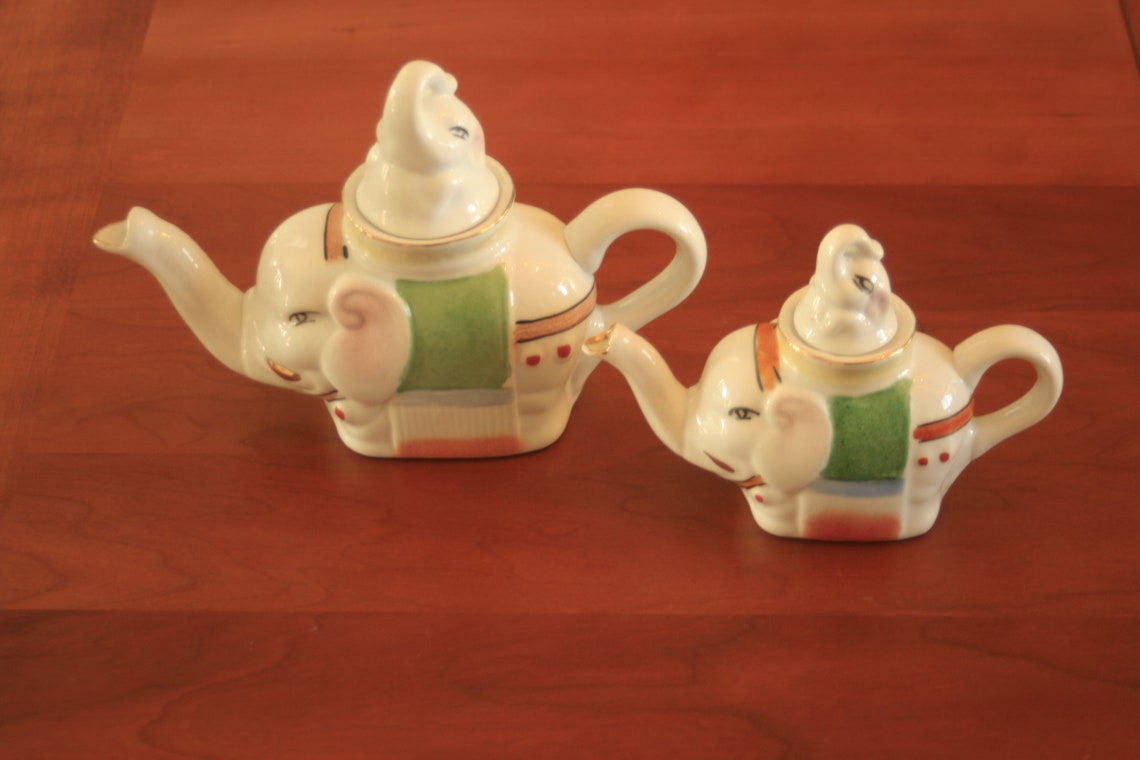 Elephant Teapots Handpainted Made in China Vintage Tea Party Etsy