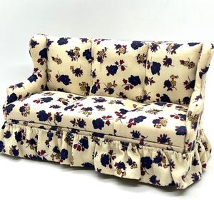 1:12 Vintage Artisan Dollhouse Miniature Furniture~Floral Sofa~Free Shipping UDA