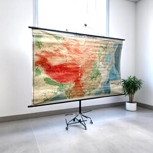 Mappa scolastica da muro vintage del 1971 Cina e Giappone / Grande mappa scolastica da muro / PPWK Polonia / Tabella didattica su tela di lino dell'era della Guerra Fredda