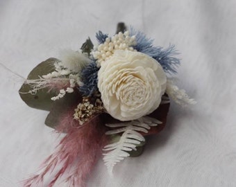Wedding buttonhole, groom's buttonhole, groomsmen's buttonhole, wedding day, Boutonniere( B-dry 3)