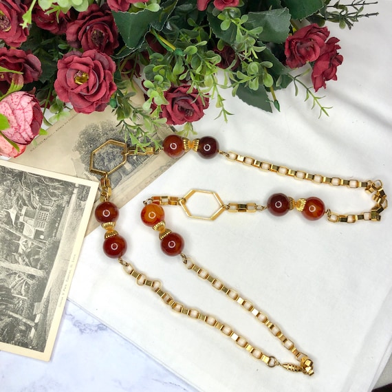 Vintage 1940s Bakelite Necklace.