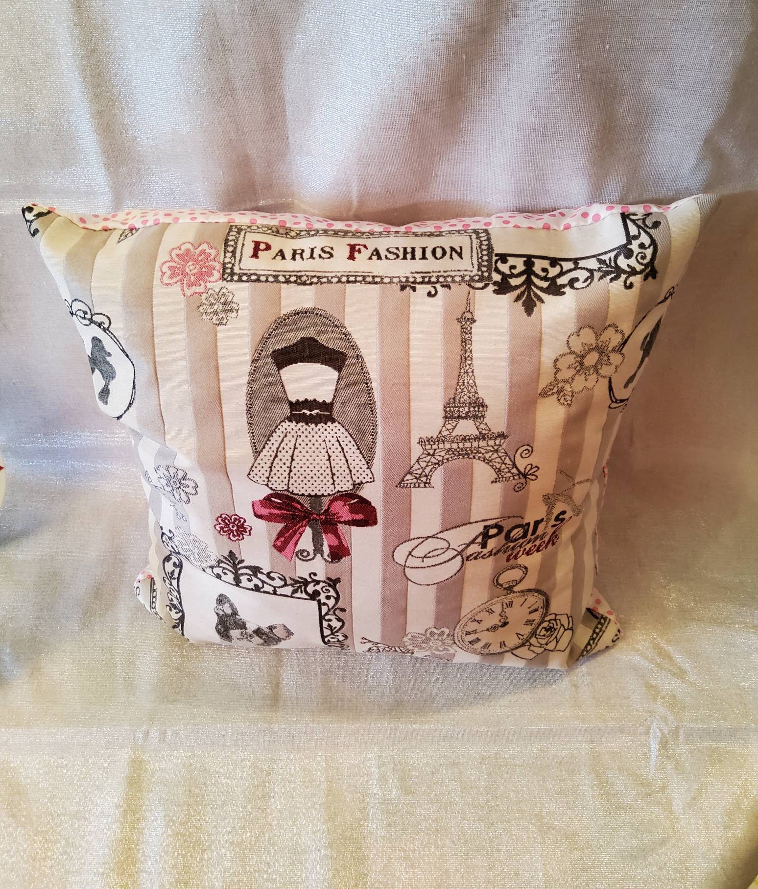 Coussin La Vie Parisienne Dehoussable 40 X 40