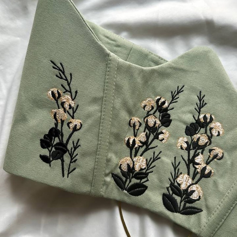 embroidered corset belt