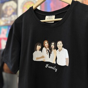 Geborduurd door familiefoto van portret Hoodie-borduurwerk Kat Hond Vrienden Fotografie Sweatshirt met ronde hals Kleding Artikel Op maat gemaakt cadeau Uitverkoop