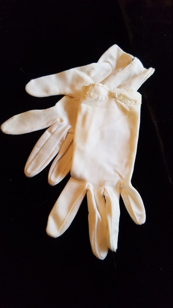 Womens Vintage Gloves- Tea Length, Size Small