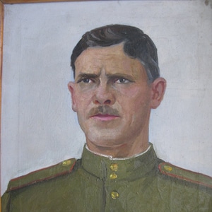 VINTAGE ORIGINAL PAINTING, &quot;Portrait of sergeant&quot;, oil on canvas, painted in 1960s, by Ukrainian artist A. Solodovnikov , socialist realism