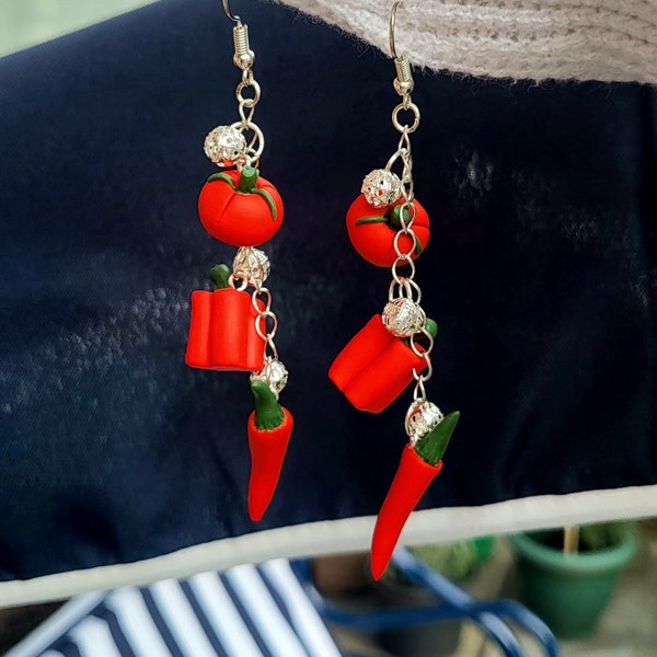 Vegetable chain earrings, tomato, bell pepper, chilli, red pepper, gifts for her, summer earrings, miniature food, polymer clay food earring