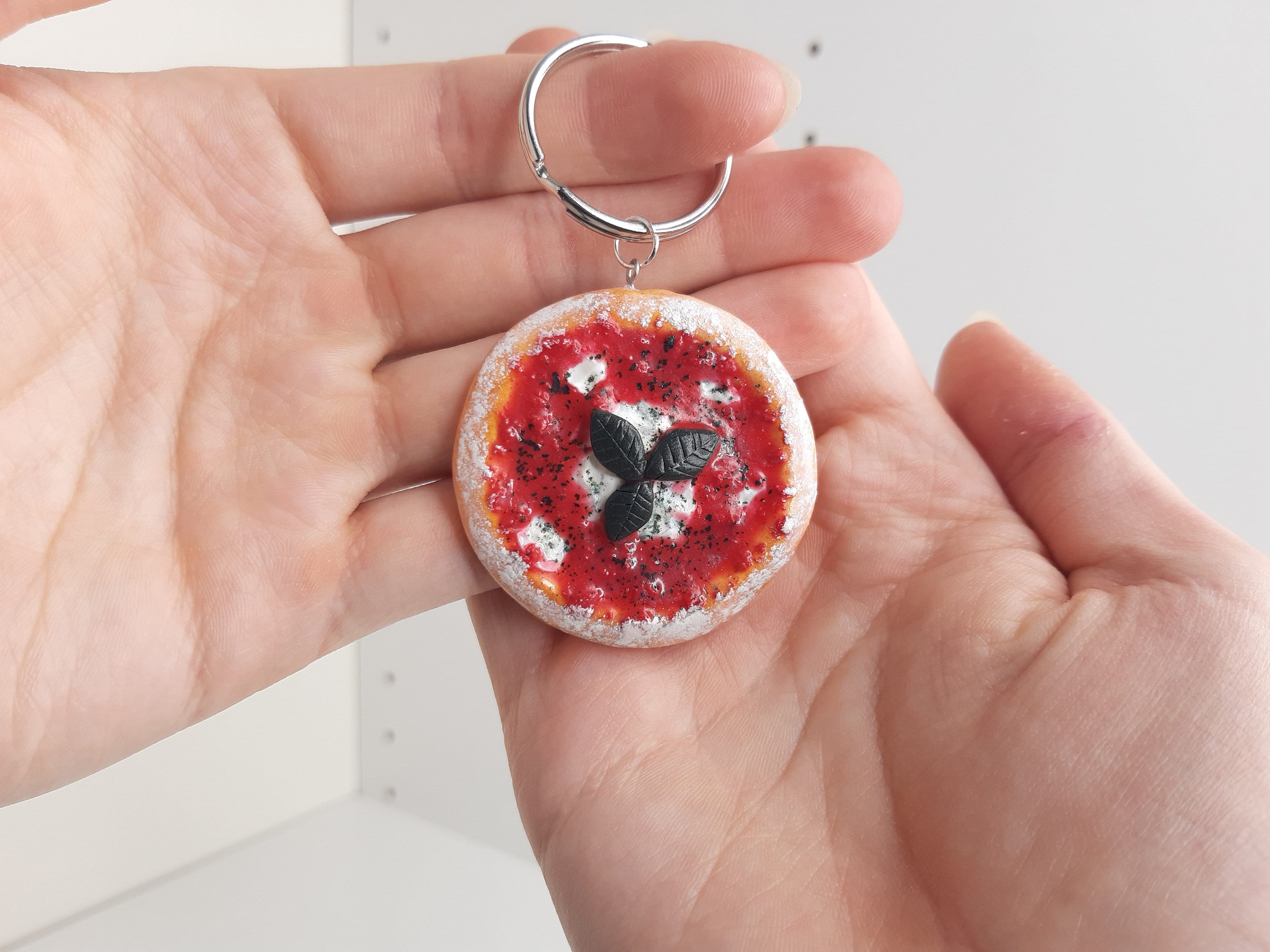 Pizza Keyring, Polymer Clay Food Keyring, Miniature Food Keyring, Cute Food Keychain, Novelty