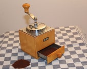 Vintage Coffee grinder mill antique PeDe holland coffee grinder Slow hand grinder for coffee Wooden coffee grinder Vintage kitchen