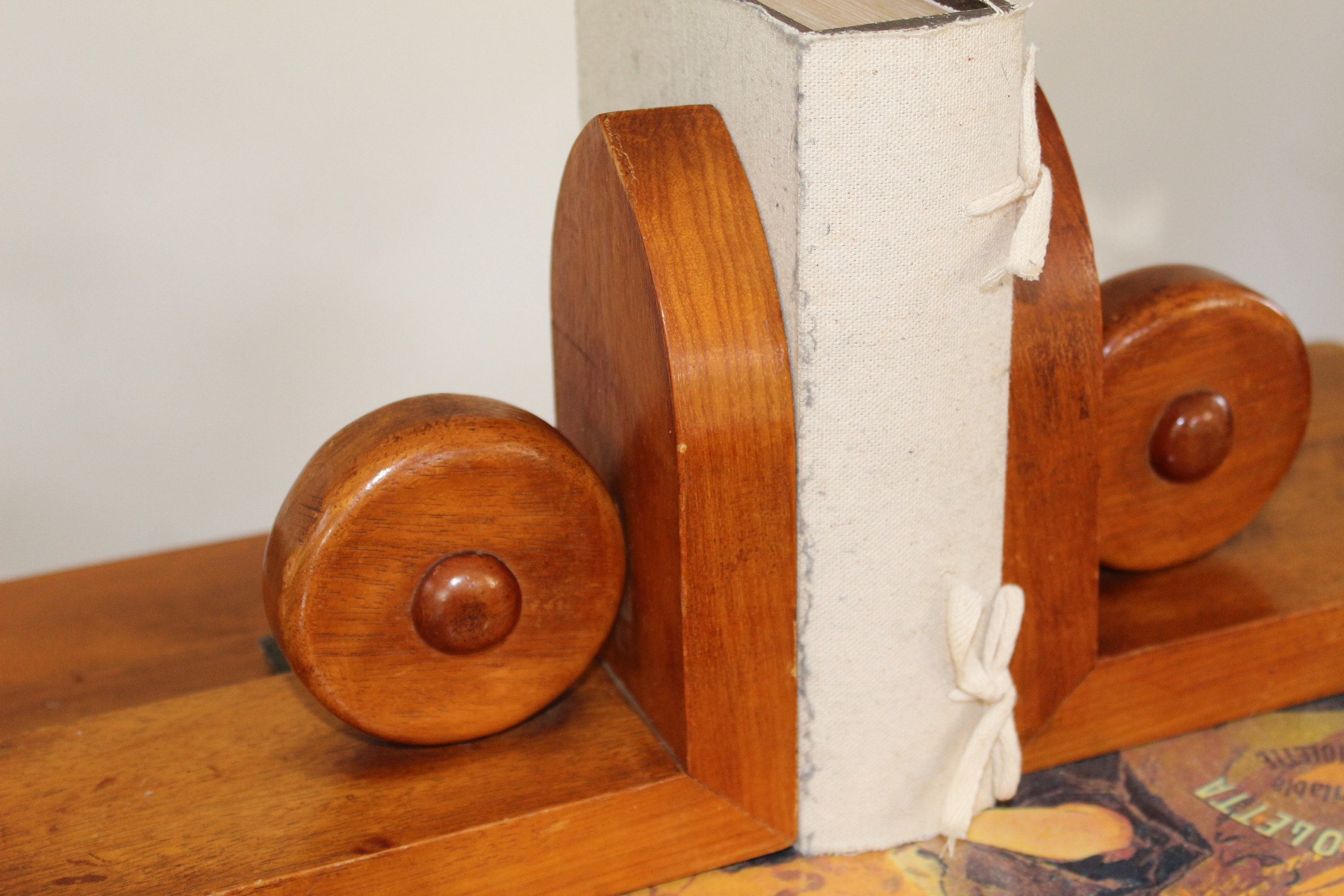 Retro Bookends Made of Wood Decorative Library Reading Booksends ...