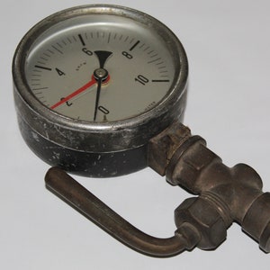 Pressure gauge antique, industrial pressure gauge