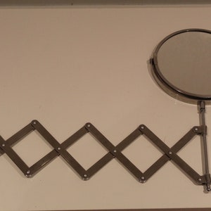 IKEA roestvrijstalen uitrekbare FRACK badkamerspiegel Scheerspiegel rvs badkamer deco , harmonica model wandspiegel Ikea. afbeelding 3