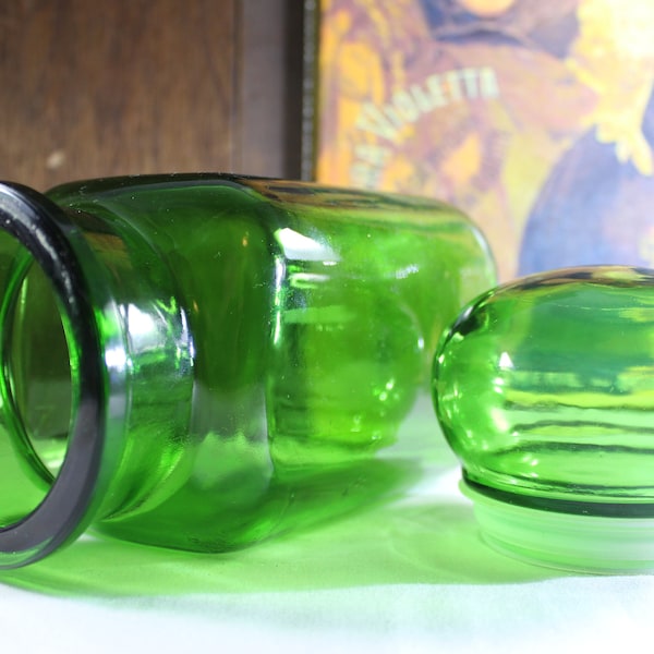 Grote apothekerspot met bulb dop , emerald groene glazen opslagpot | Retro keuken deco , groene glazen pot .