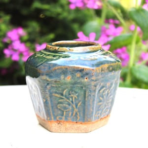 Antieke Chinese Shiwan gemberpot, groen geglazuurd | China vintage , oude pot voor gember