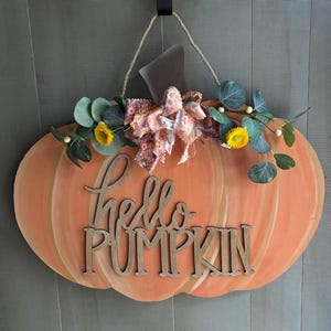 Rustic Fall Pumpkin Door Hanger: Farmhouse Style Decor