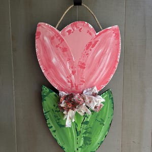 Hand Painted Tulip Door Hanger: Spring Floral Decor