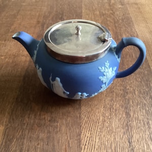 Antique Edwardian Wedgwood Blue Jasperware Teapot Silverplate Lid