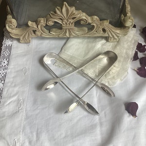 Old English Hallmarked Silver Metal Sugar Tongs