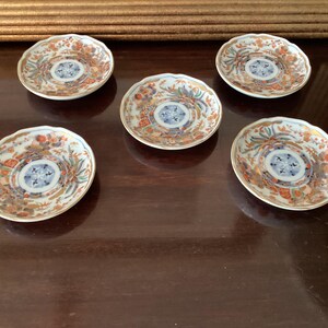 Orörda vintage japanska Ryuho Kiln Imari Mamezara små fat - Set om 5