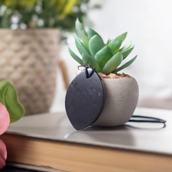 Shungite EMF Protection 1 In. Vertical Rectangle Faceted Pendant With - Foto 12