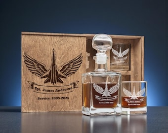 Regalo para veterano de la Fuerza Aérea: Juego de decantador de whisky militar personalizado con vasos grabados, regalo personalizado para piloto o soldado.