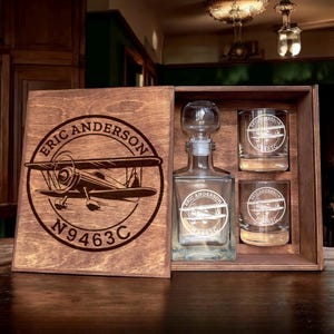 Personalized Pilot Gift – Whiskey Decanter and Bourbon Glasses Set, Perfect for Aviation Enthusiasts, Aviators, Retirement, or Graduation