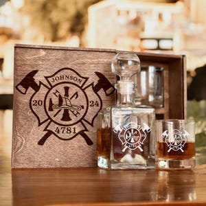 Engraved Firefighter Whiskey Set – Custom Decanter and Glasses for Fireman Weddings, Retirements, for firefighter chief