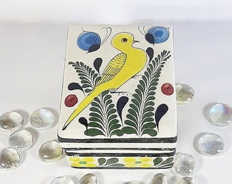 Vintage! Mexican Trinket Box. Hand painted lidded box Ceramic jewelry box Vintage dresser decor. Collectible Mexican trinket dish. Bird box!