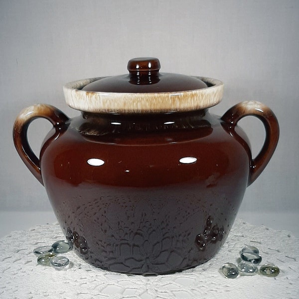 Heavy Stoneware McCoy Bean Pot with Brown and Beige drip Glaze. Collectible vintage McCoy brown bean pot. Vintage tableware or bakeware!
