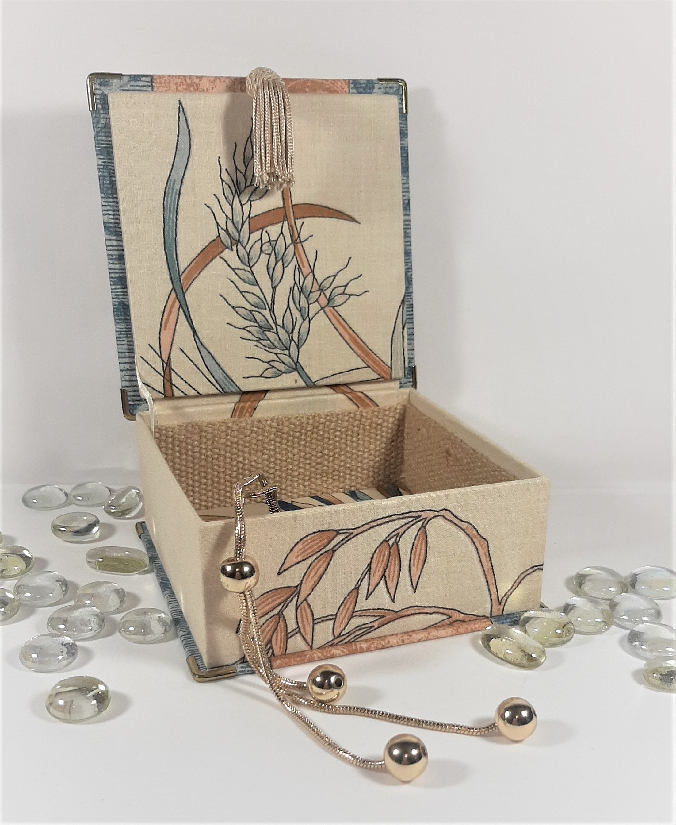 Vintage Fabric covered Jewelry Box. Vintage decor retro Etsy