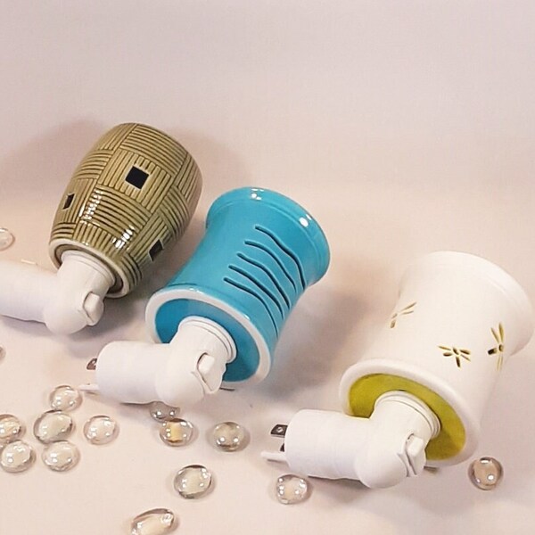 Scentsy Wall plug in Wax Warmer Night Lights. Vintage plug in night light from Scentsy. Ceramic night light green, blue, or white.