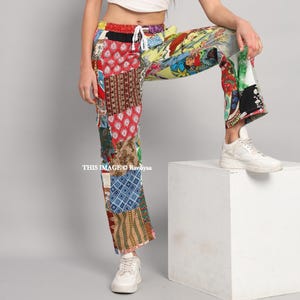 ボヘミアン ヒッピー マルチカラー ハンドメイド コットン生地 パッチワーク エスニック ワイドレッグ トラウザー ポケット付き ゴムウエスト サマー リゾート トラウザー パンツ