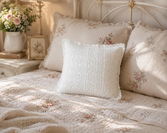 Funda de almohada de lino con encaje blanco, cojín estilo rústico campestre, almohada decorativa hecha a mano de 15x15 cm.
