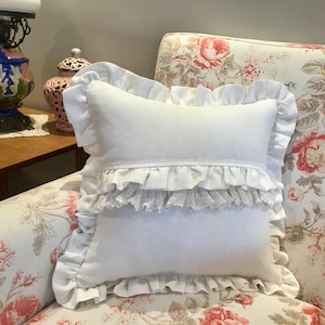 Romantic White Linen Pillow with Handmade Lace | Ruffled Decorative Pillow Case | Vintage Shabby Chic Bedding