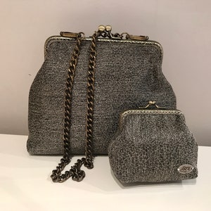 Conjunto de bolso de mano vintage con cierre de beso / Bolso de noche negro de jacquard y metalizado / Bolso formal hecho a mano con cartera
