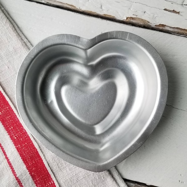 Aluminum Heart Cake Pan - Small Heart Pan & Jello Mold - Valentine's Sweetheart - Candy Baking Craft Mold - Personal Heart Cake Pan