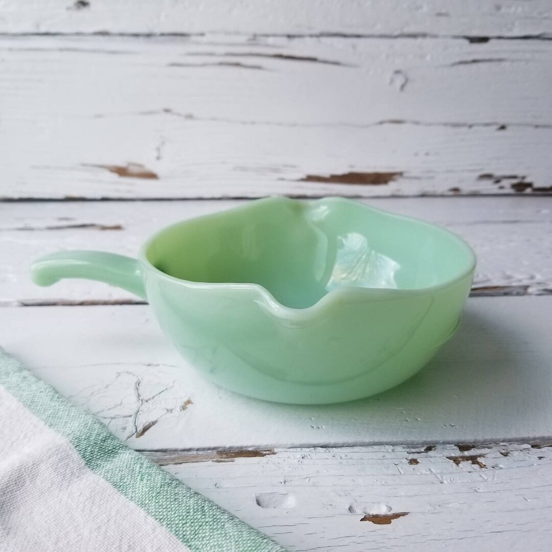 Jadeite Fire King Skillet 2 Spout Handled Jadeite Skillet Bowl Vintage