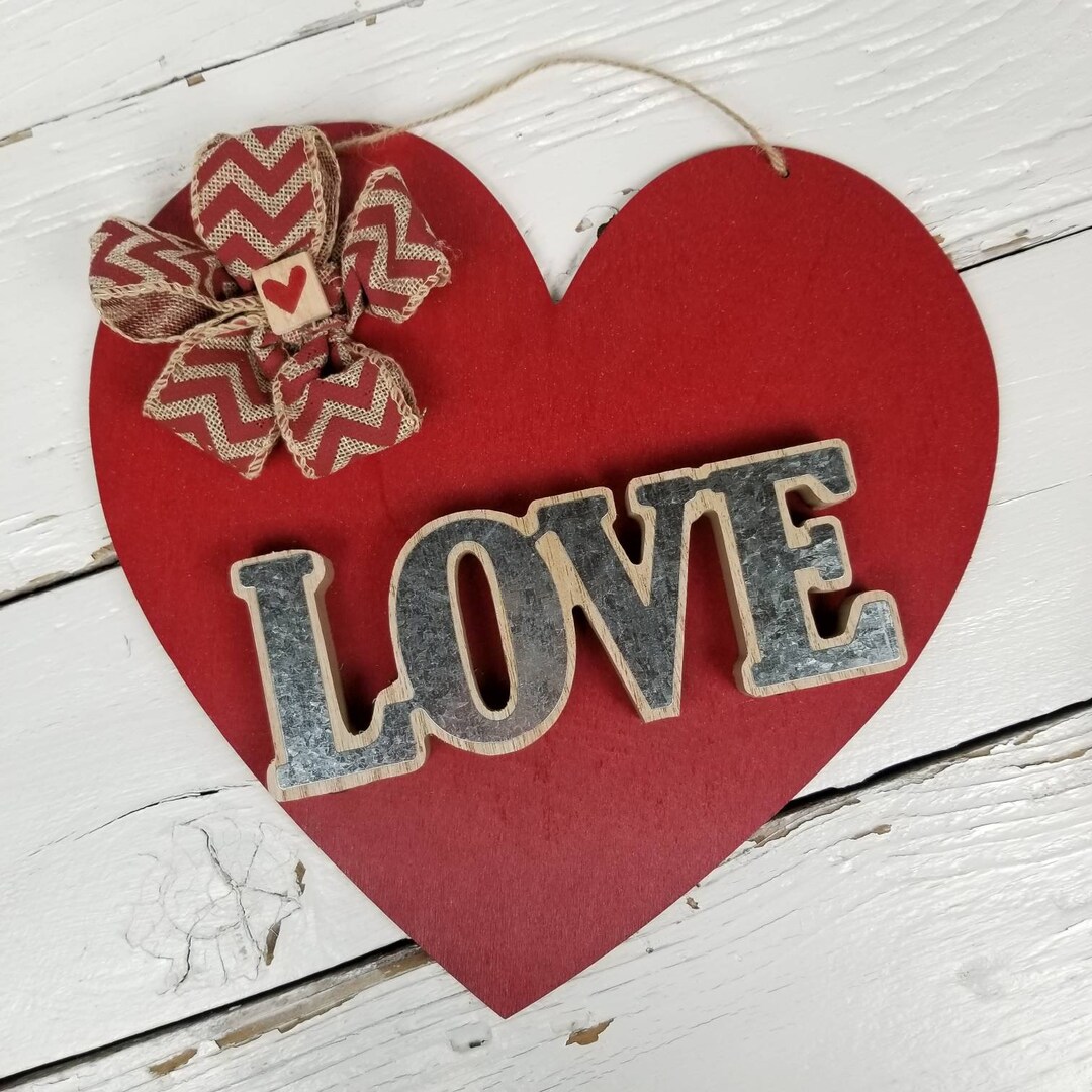 Valentine's Day Rustic Heart Wall Art Metal LOVE & Barn Red Wooden HEART Heart and Bow W