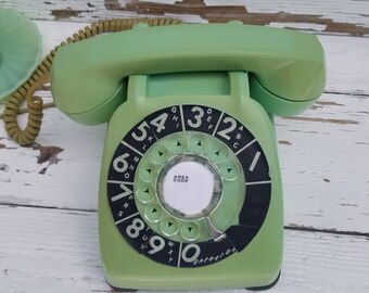 Jadeite Green Rotary Phone - Vintage Rotary Desk Telephone - Automatic Electric Co Monophone - AE Desktop Phone - Retro Green Rotary Phone