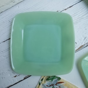 Jadeite Fire King Charm Plate - Vintage Fire King Jadeite Charm Lunch Plate - Green Milk Glass - Collectible Jadite Charm Plate -5 Available