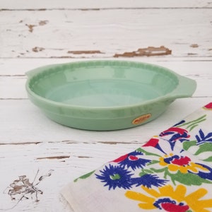 Jadeite Fire King 2000 Pie Plate Vintage Anchor Hocking JADE-ITE Pie Baking Dish Jadite Baking Serving Dish NEW Original Labels image 1