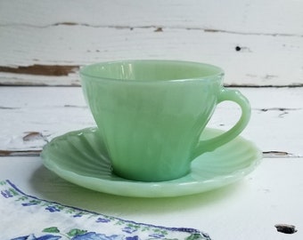 Jadeite Fire King Restaurant Ware G300 Beaded Rim Bowl - 15