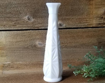 Vintage White Milk Glass Bud Vase - Starburst Design - Octagon Rim - Milk Glass Vase