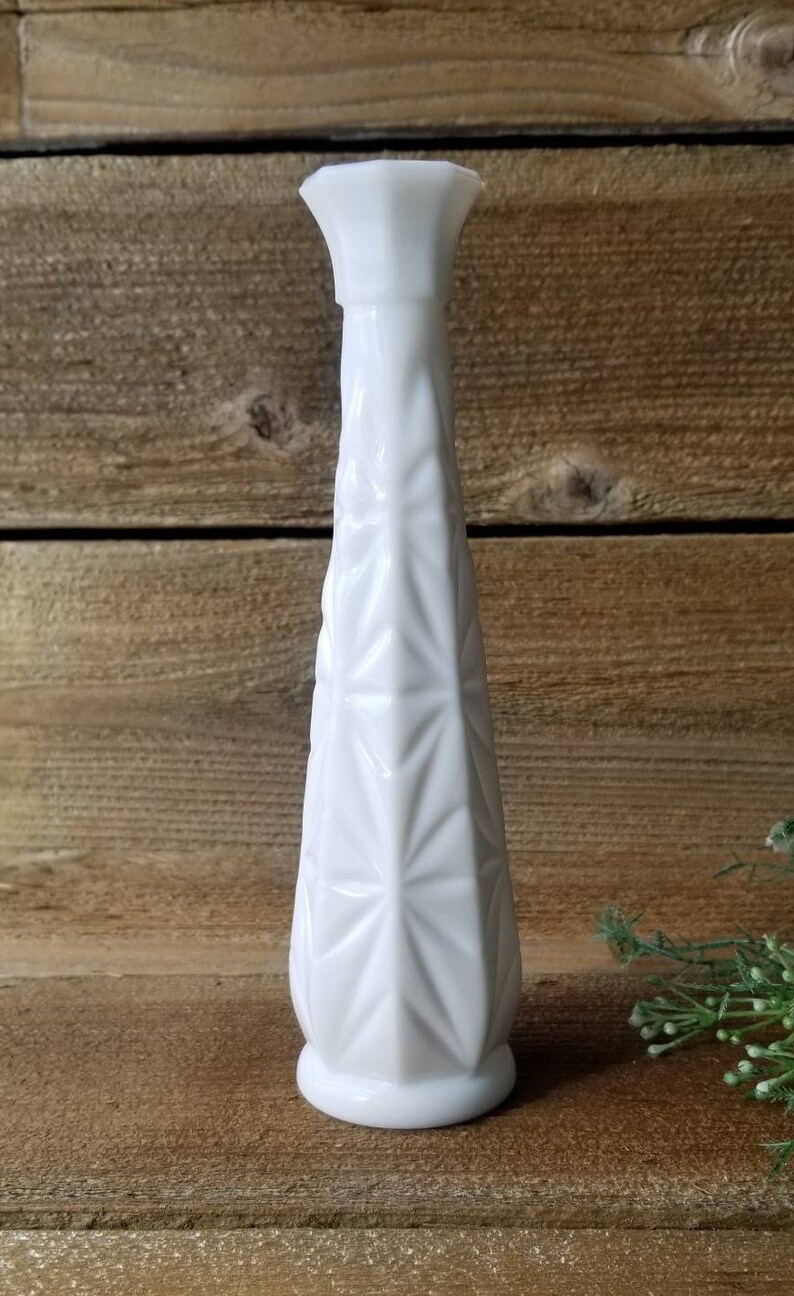 Vintage White Milk Glass Bud Vase Starburst Design Octagon Etsy