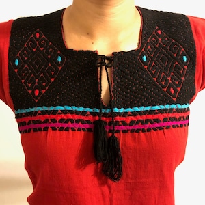 Maya Embroidered peasant top,  100% handmade, Muslin Blouse, Blouse for Day of the dead and Cinco de Mayo party, Authentic Mexican blouse.