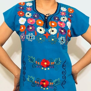 Floral Embroidered Mexican Blouse, Colorful Floral Mexican Blouse, Free Shipping, Blusa Mexicana, Blusa Fiesta Mexicana, Mexican Fiesta.