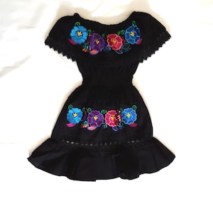 Mexican Girl Dress Embroidered Handmade Different Sizes, 5 de Mayo Baby Dress, Mexican Girl Dress, Vestido Mexicano para niña.