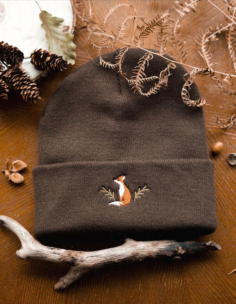 Mütze mit Fuchs Stickerei