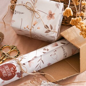 Flores de papel de regalo con magia floral, embalaje de regalo para niñas, cumpleaños, mamá, abuela.