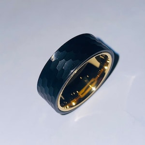 Hammered Tungsten Mens Ring With Gold Plated Tungsten Core